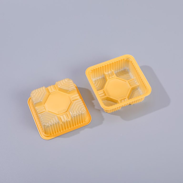Pastry container