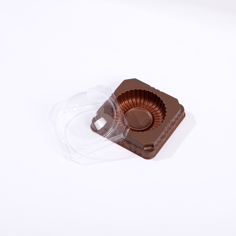 Round dessert tray