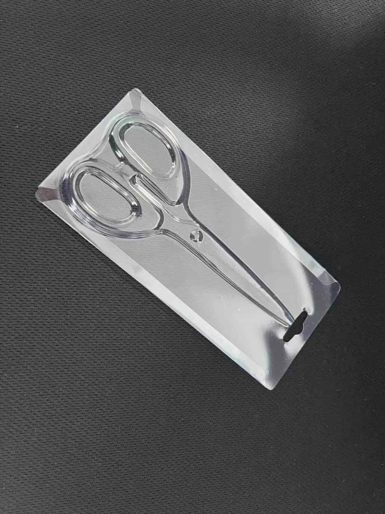 Blister for scissors