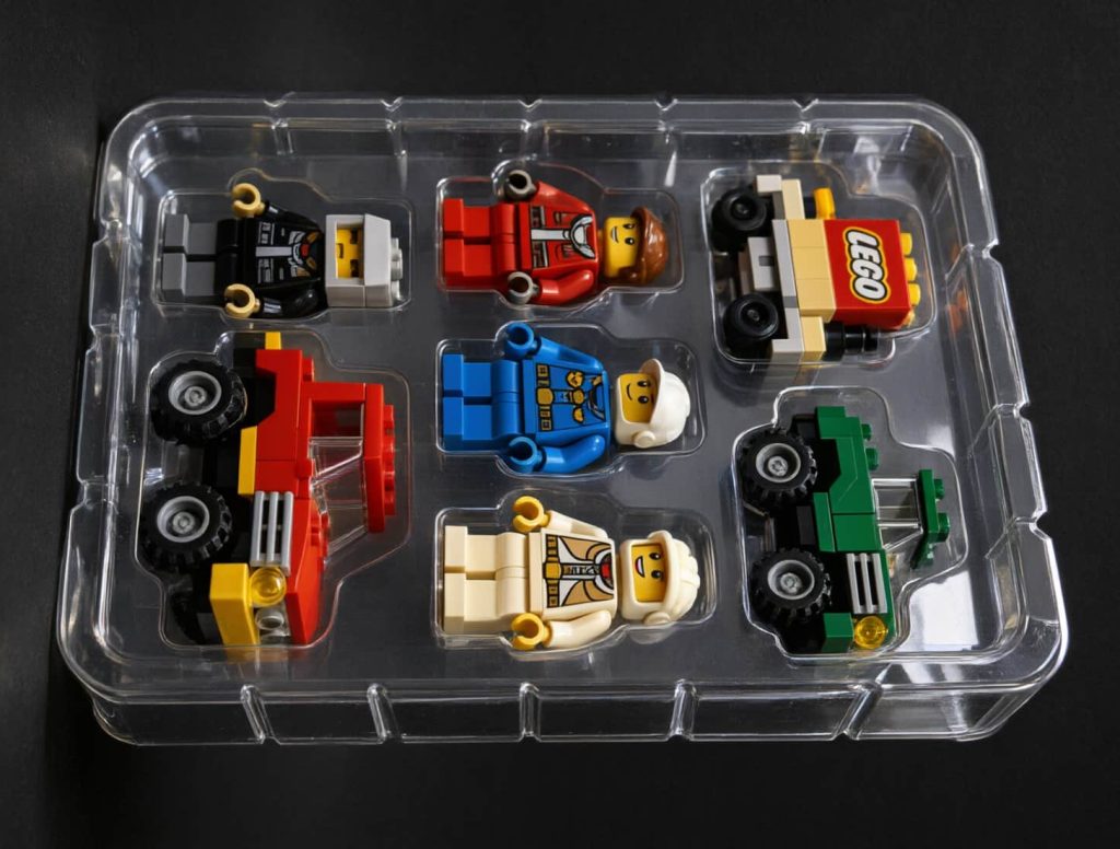 Building block toy shell