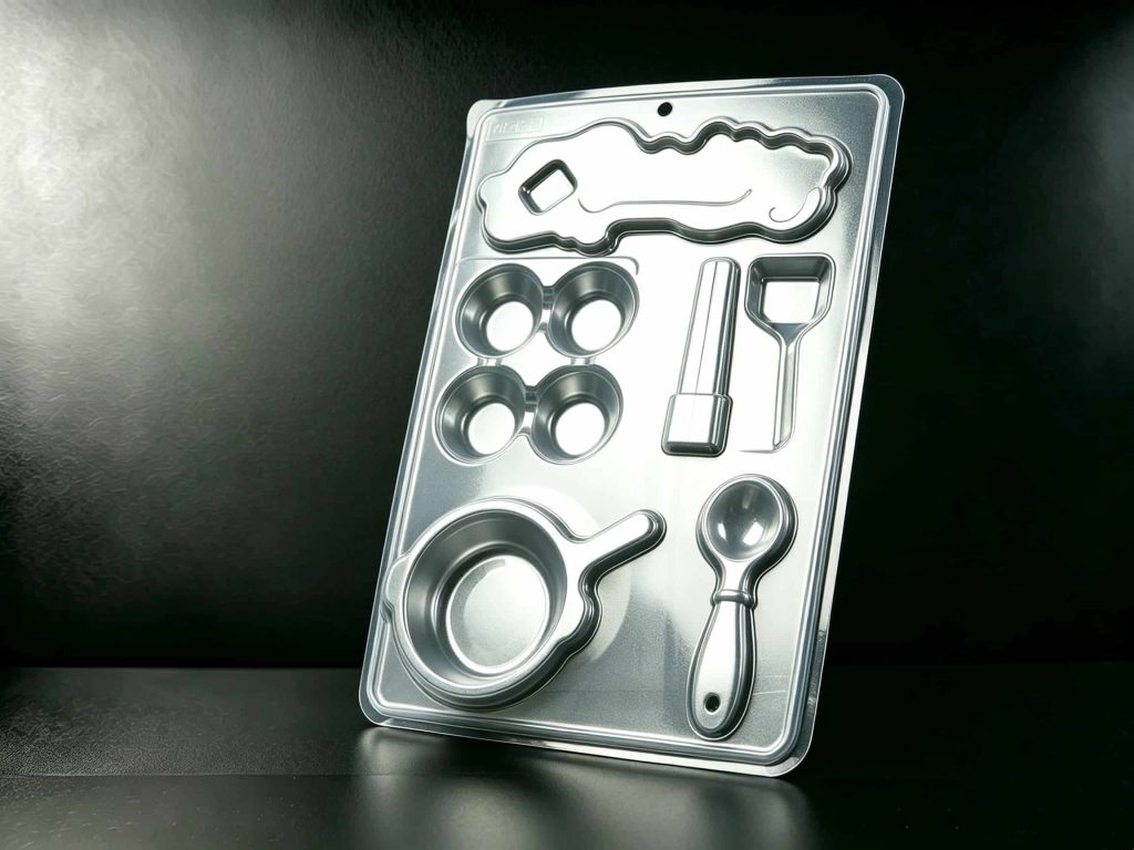 Kitchen toy shell