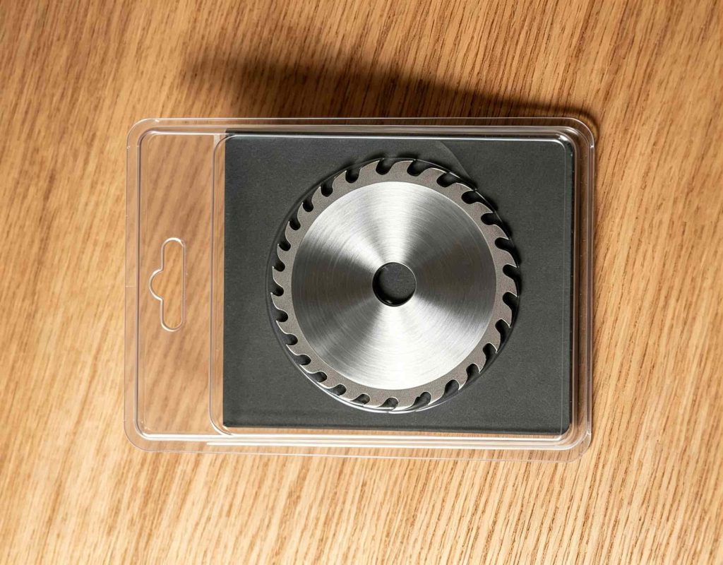 Saw Blade Clamshell