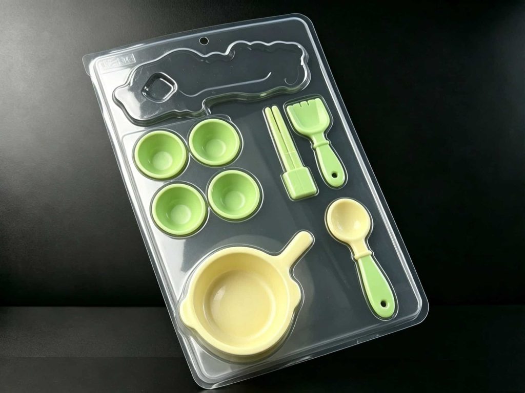 Kitchen toy shell