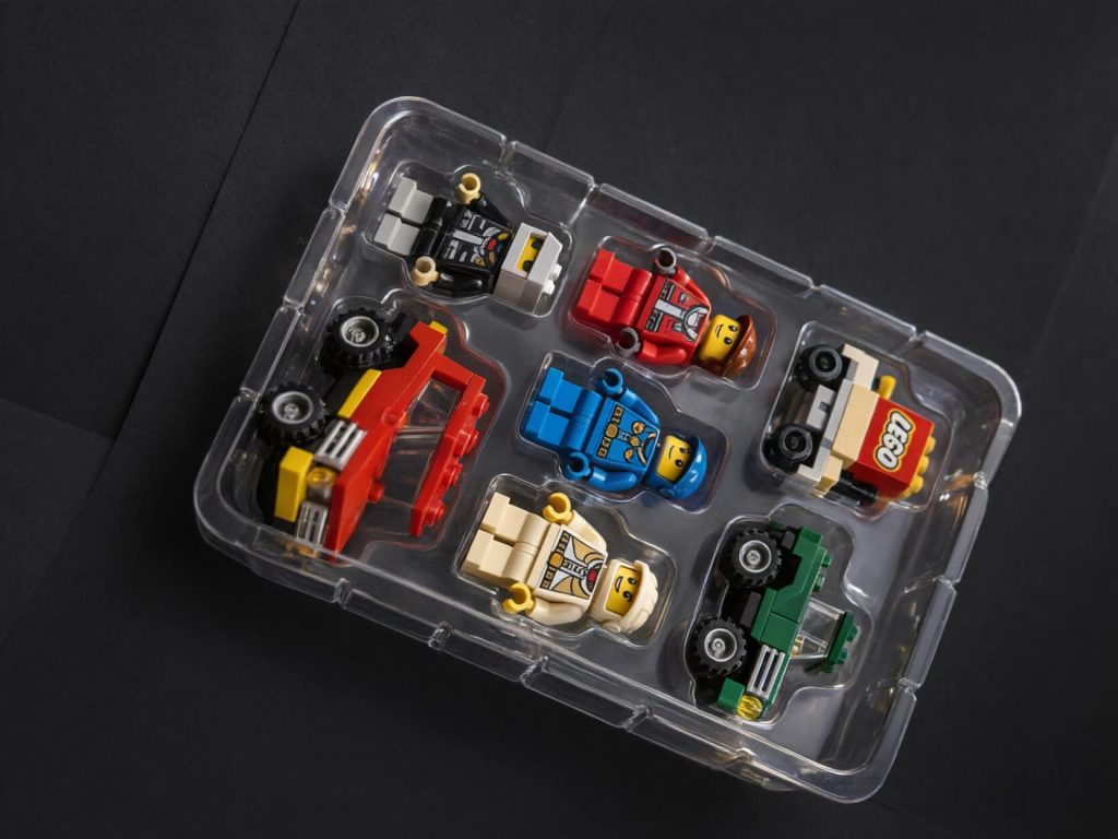 Building block toy shell